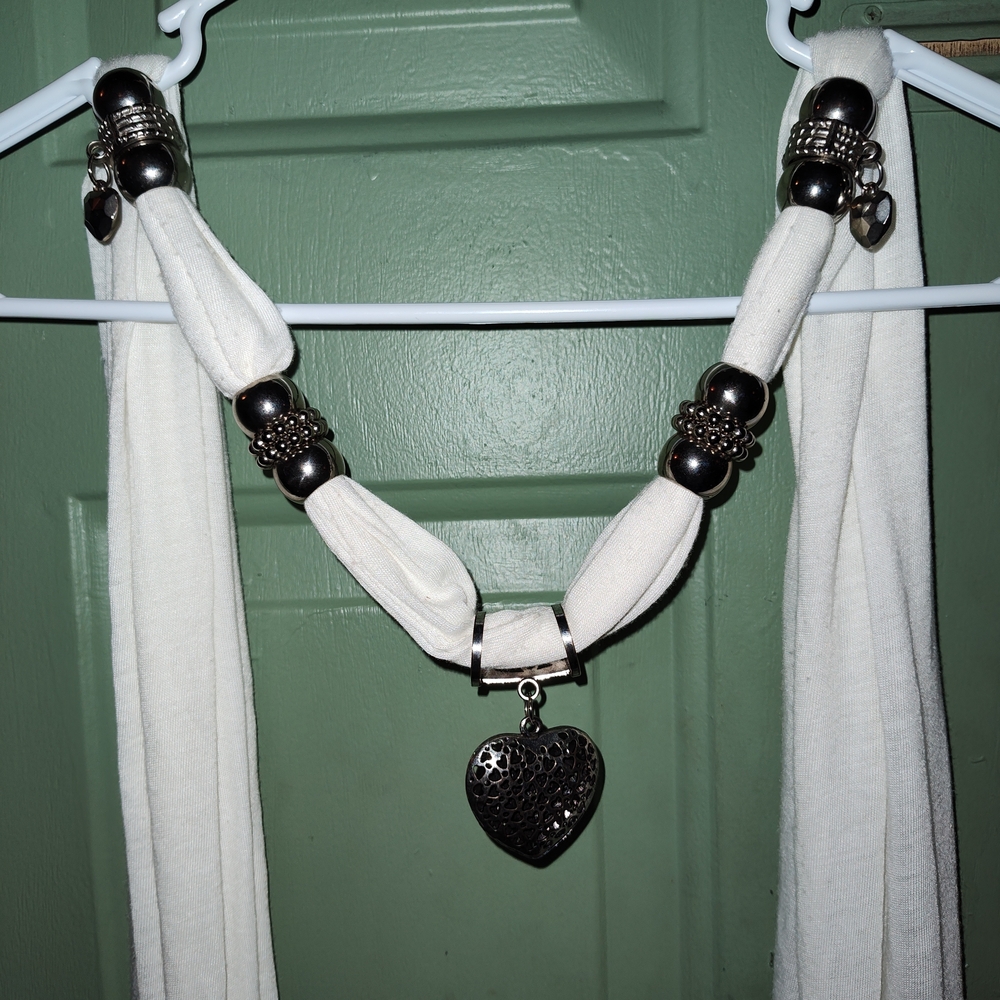 Elegant White Scarf With Beautiful Metal Accents And Heart
